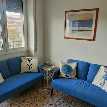 Casa Coco - Appartamento Al Mare Ostie Extérieur photo